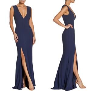 Dress The Population NWT Sandra Plunging V-Neck Sleeveless Crepe Gown Size S